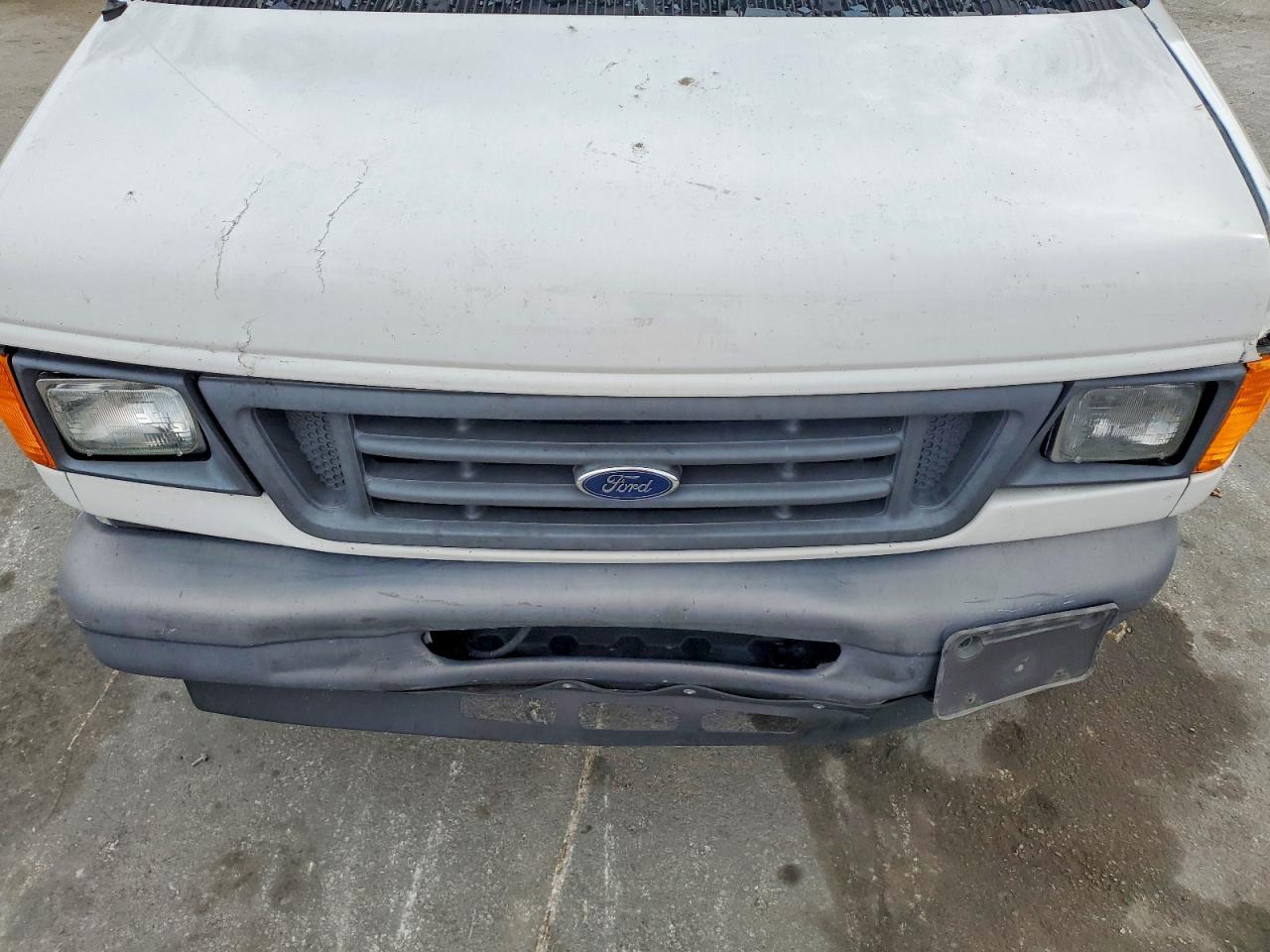 2006 Ford Econoline E150 van