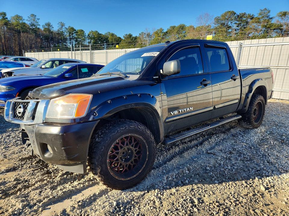 2014 Nissan Titan S