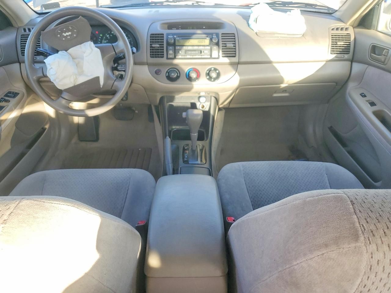 2002 Toyota Camry le