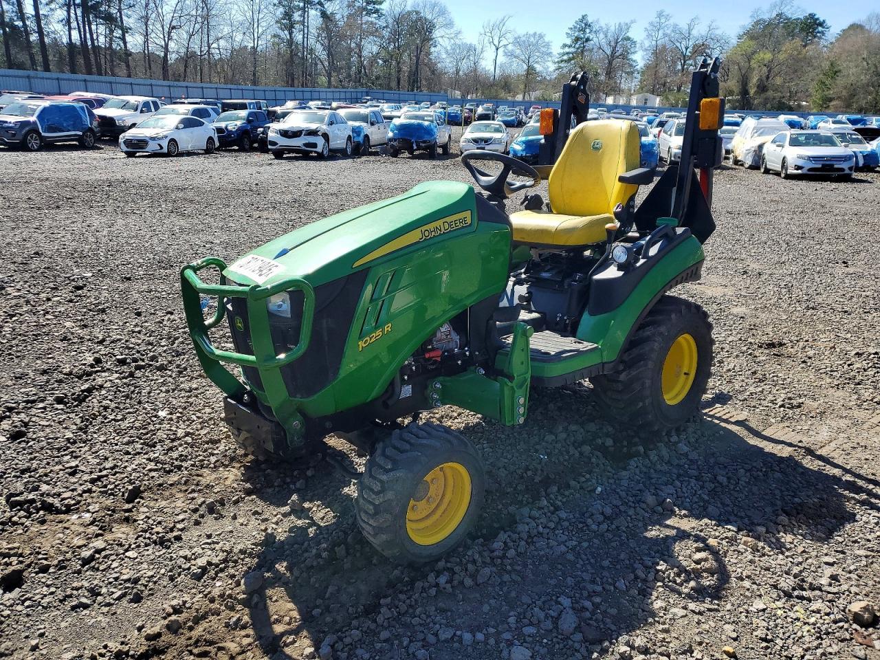 2022 John Deere 1025R Mfwd Tractor