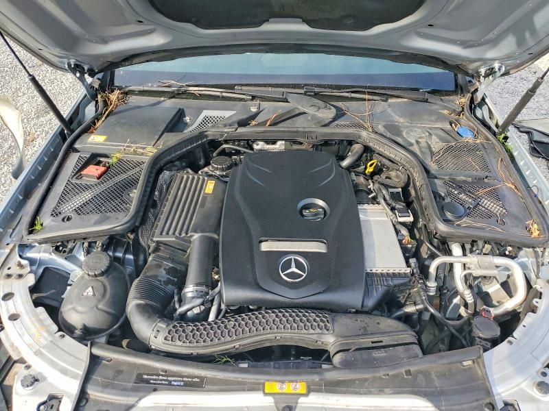 2015 Mercedes-Benz C300