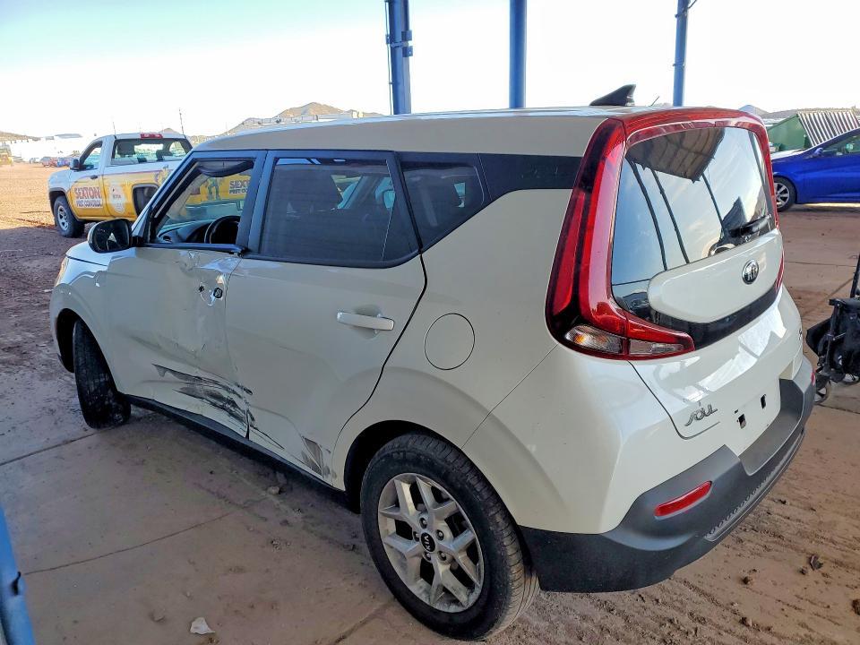 2021 KIA Soul lx