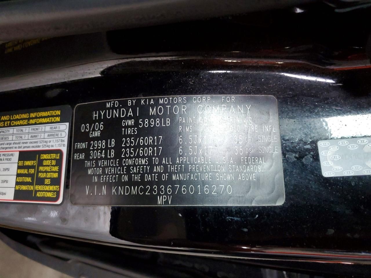 2007 Hyundai Entourage gls