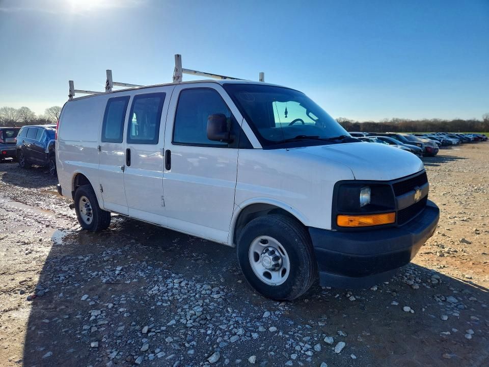 2017 Chevrolet Express 2500 Cargo Utility / Service van
