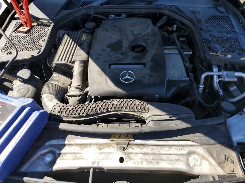 2015 Mercedes-Benz C300