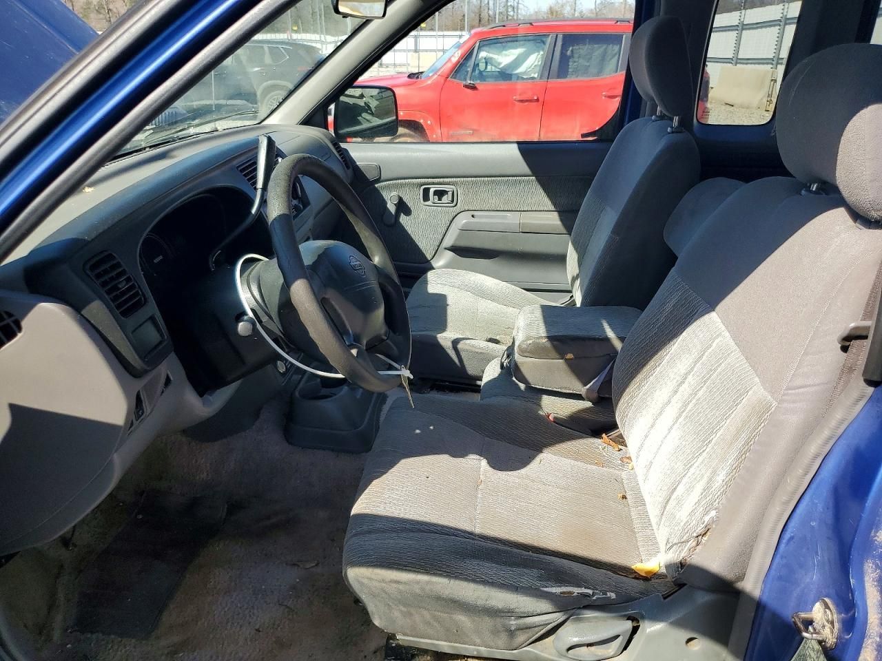 1999 Nissan Frontier King Cab XE