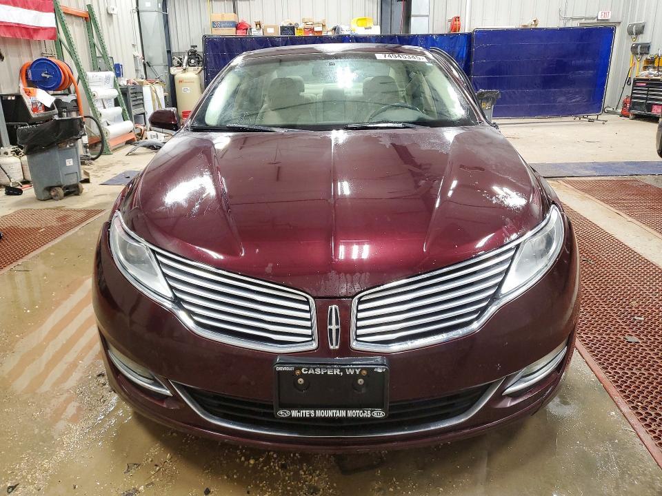 2013 Lincoln Townhouse MKZ