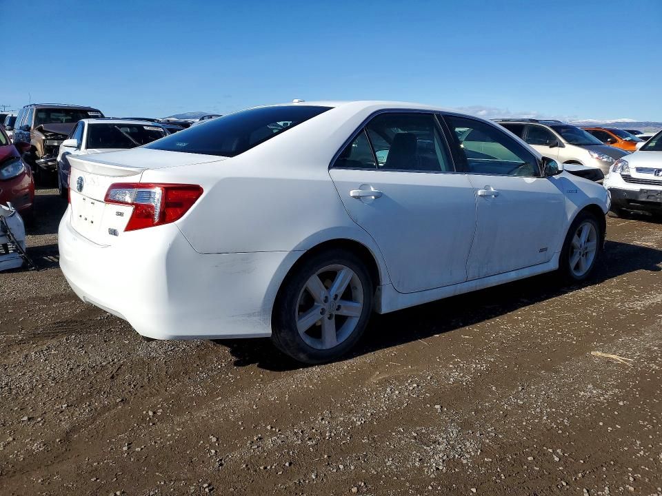 2014 Toyota Camry Hybrid