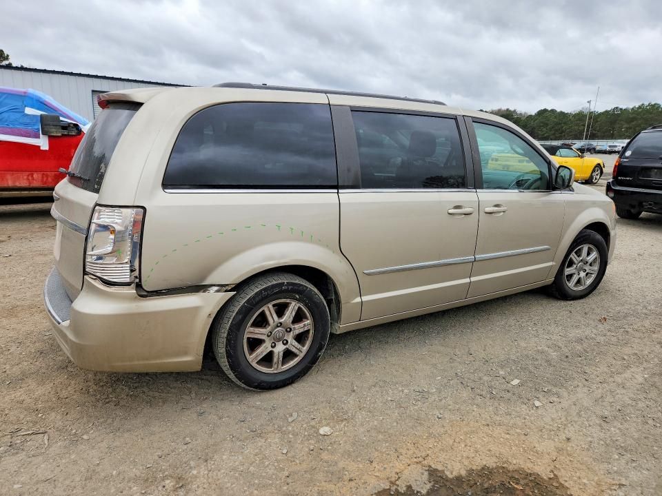 2012 Chrysler Town & Country Touring