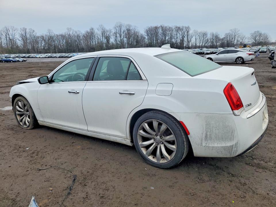 2018 Chrysler 300 Limited