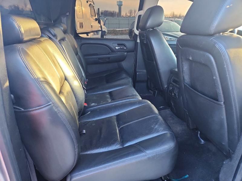 2013 Chevrolet Avalanche lt