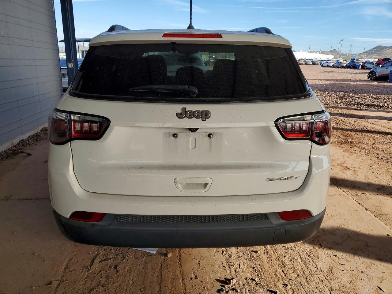2018 Jeep Compass Sport