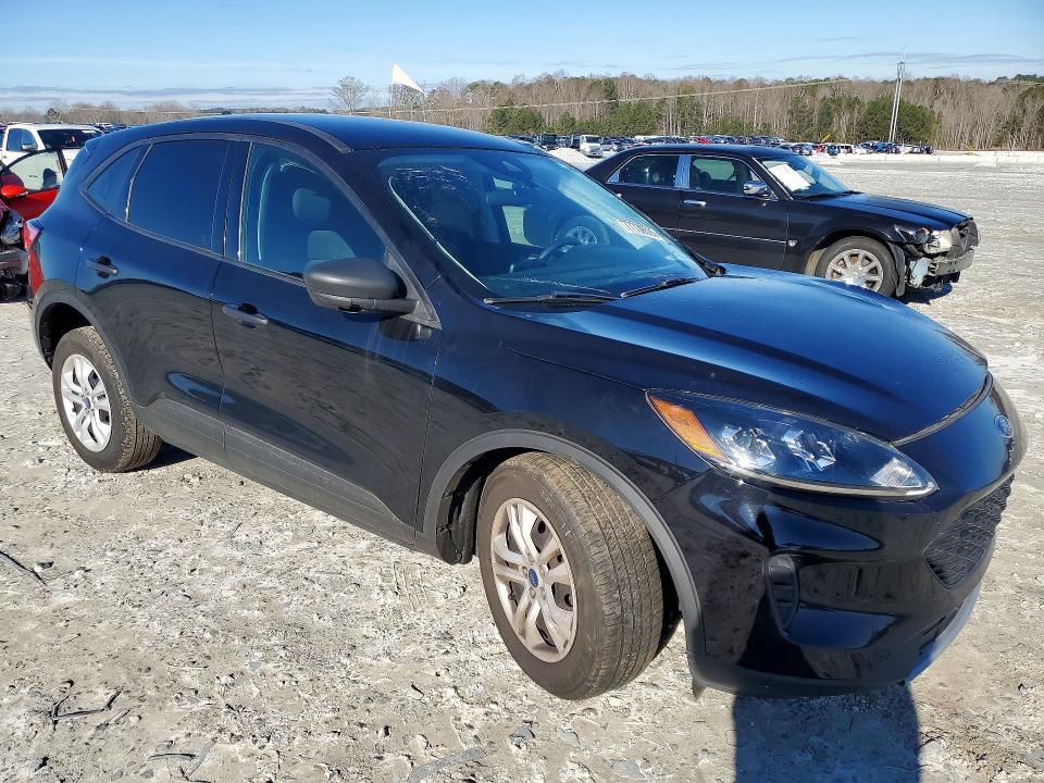 2021 Ford Escape s