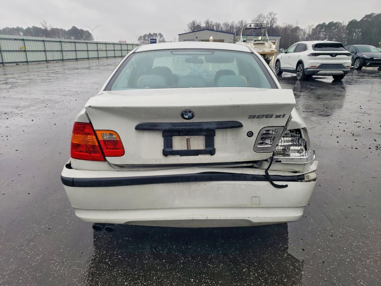 2003 BMW 325 xi