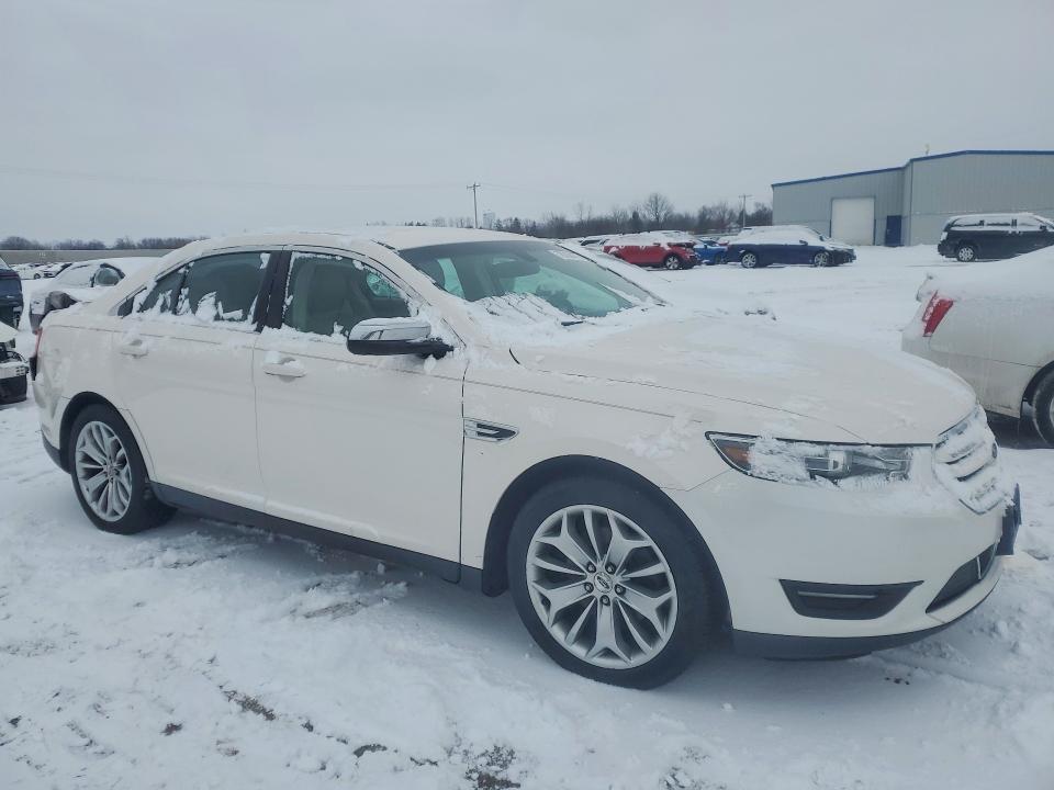 2016 Ford Taurus Limited