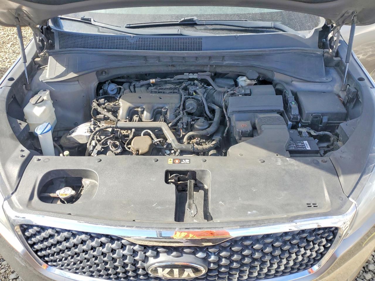 2016 KIA Sorento lx V6