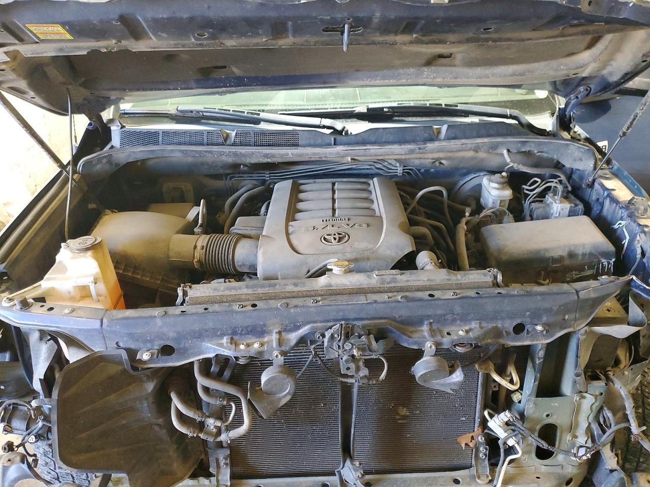 2015 Toyota Tundra SR5