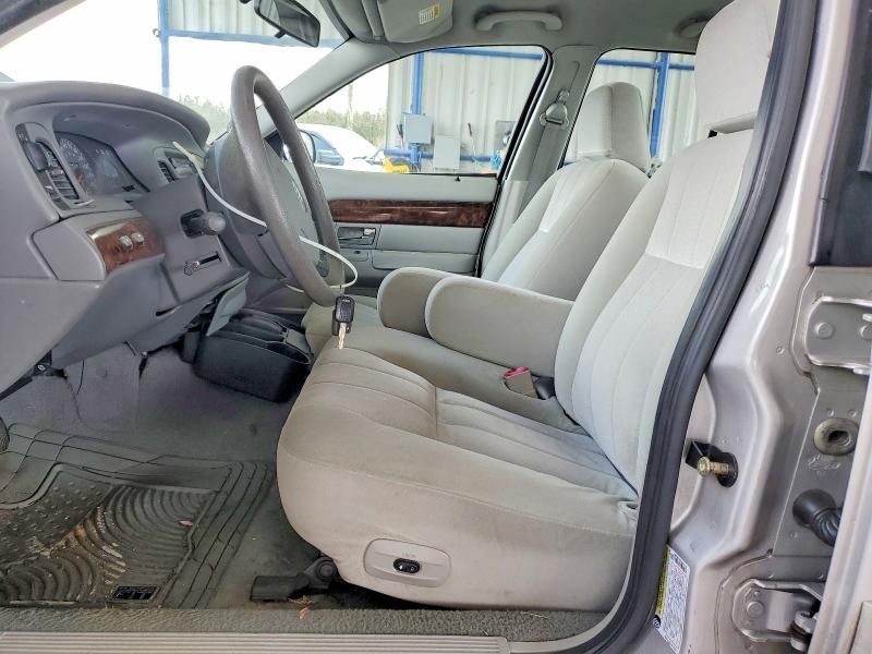 2005 Mercury Grand Marquis gs