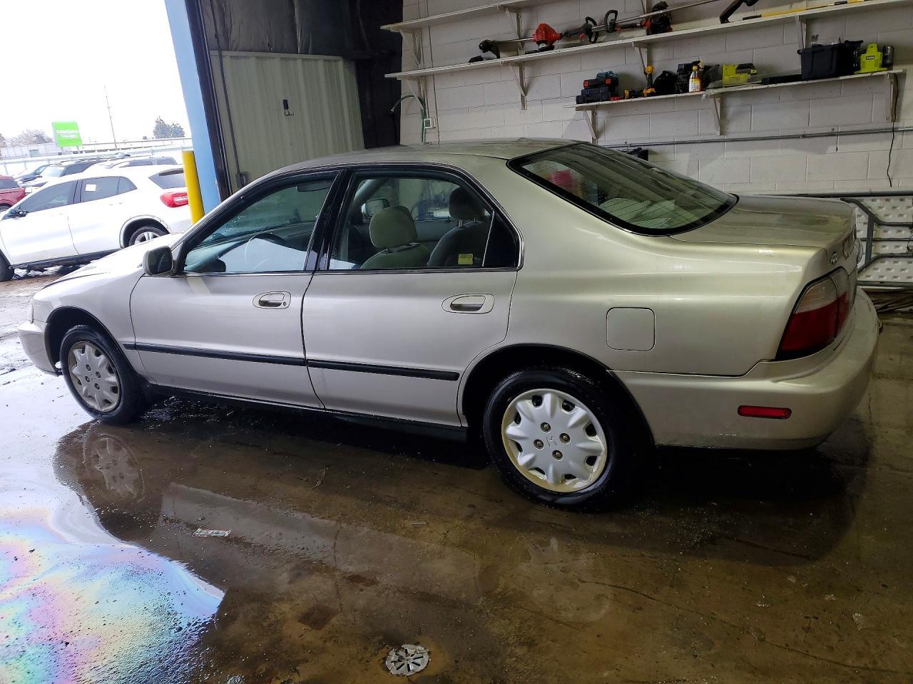 1997 Honda Accord lx