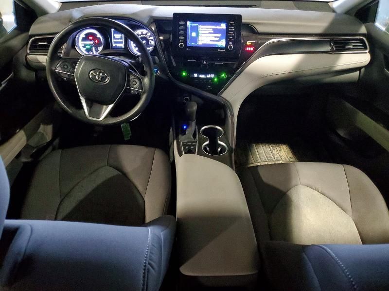 2023 Toyota Camry Hybrid le