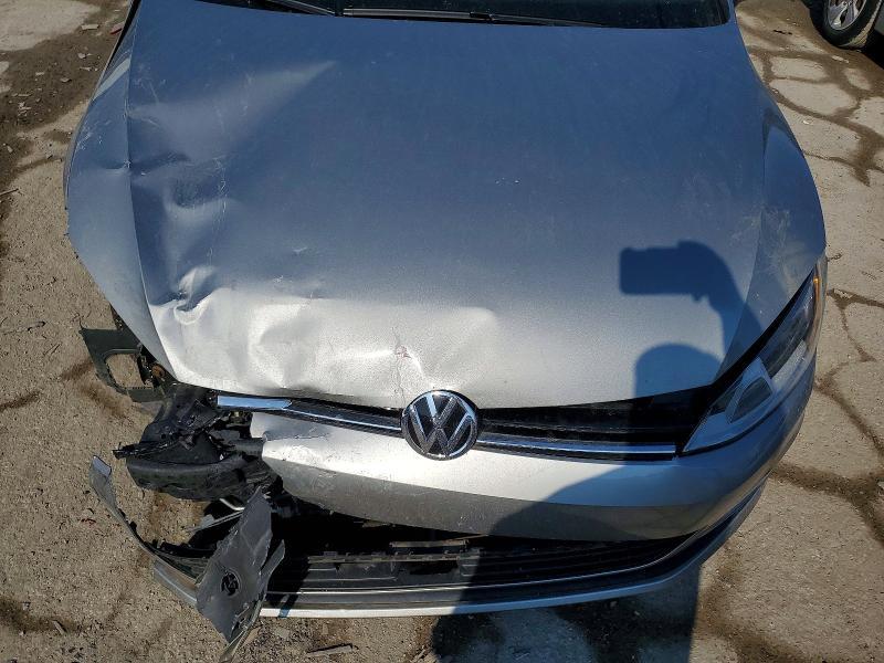 2017 Volkswagen Golf s