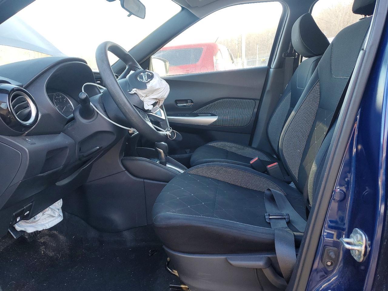 2018 Nissan Kicks s