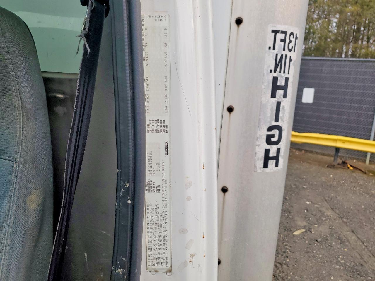 2008 Freightliner Business Class M2 BOX Truck