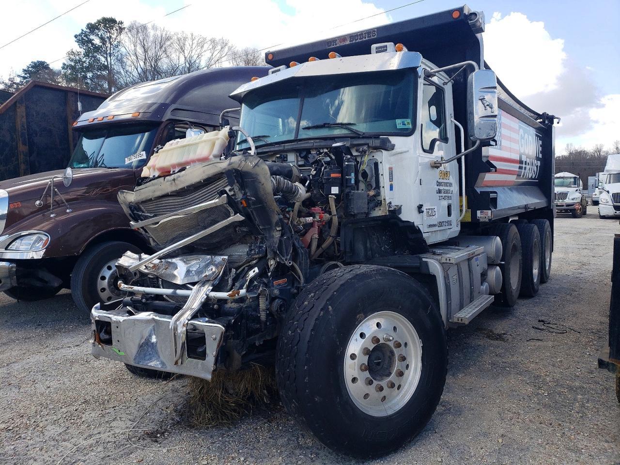 2025 Mack GR84F Dump Truck