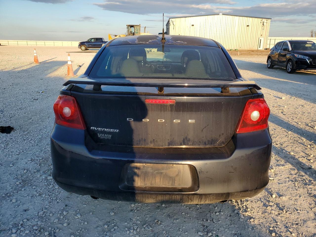 2014 Dodge Avenger se