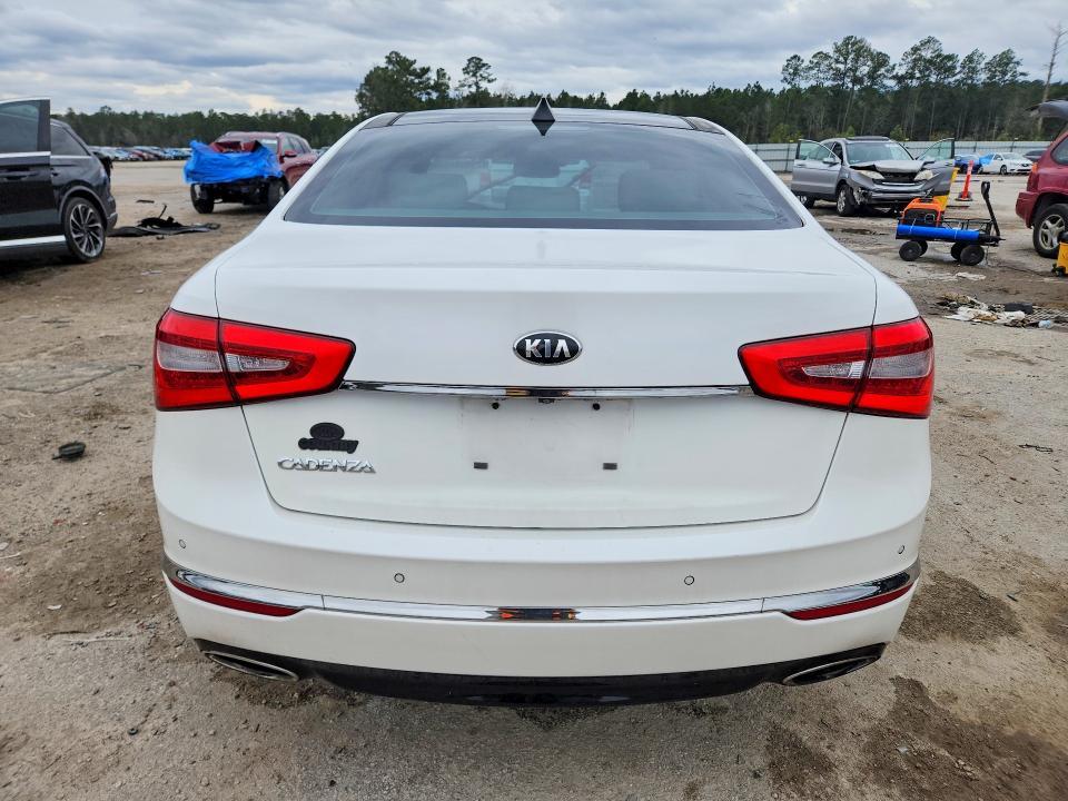 2014 KIA Cadenza Premium