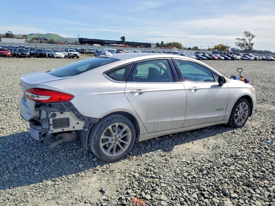 2019 Ford Fusion se