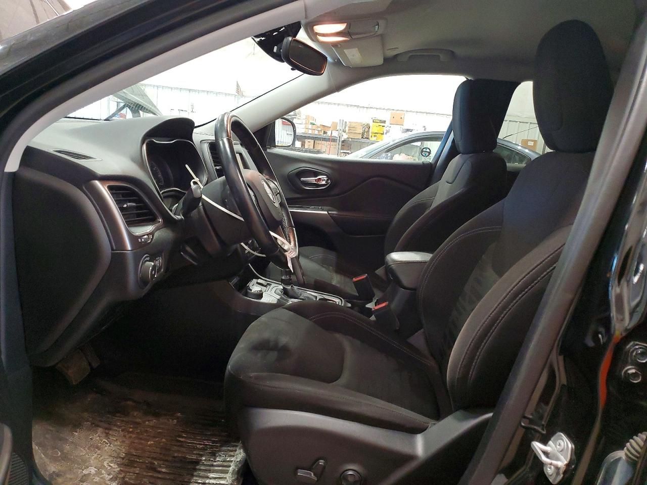 2021 Jeep Cherokee Latitude