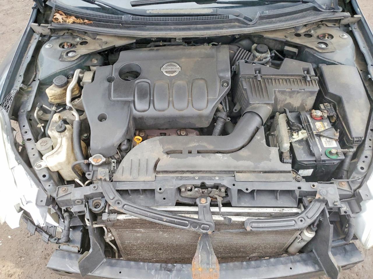 2010 Niss Altima