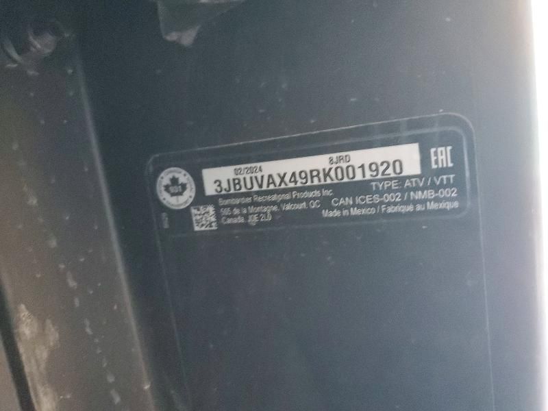 2024 Can-Am Defender Utility Vehicle