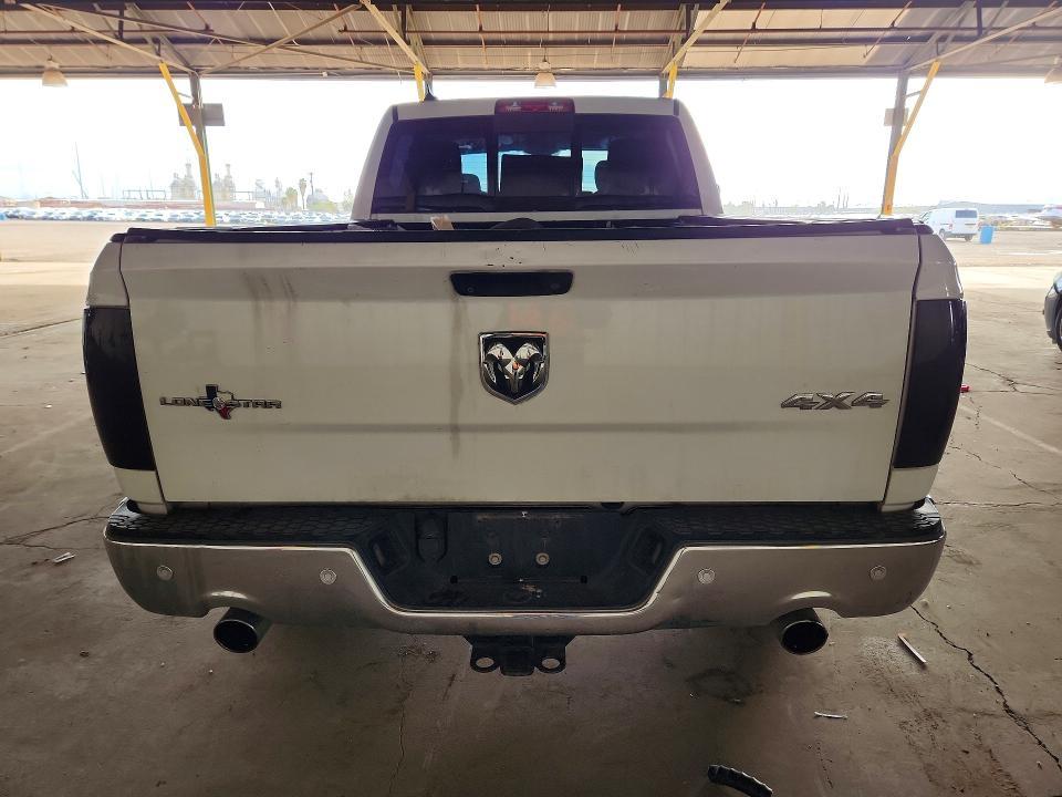 2015 Dodge Ram 1500 slt