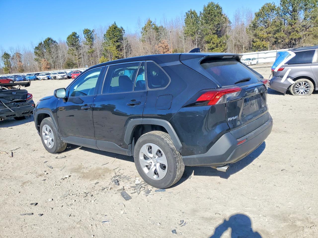 2024 Toyota Rav4 le