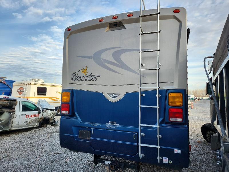 2008 Fleetwood 2007 Ford F550 Super Duty RV