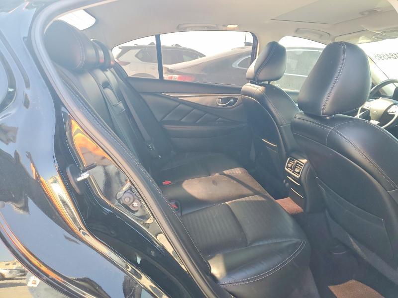 2015 Infiniti Q50 Hybrid Sport