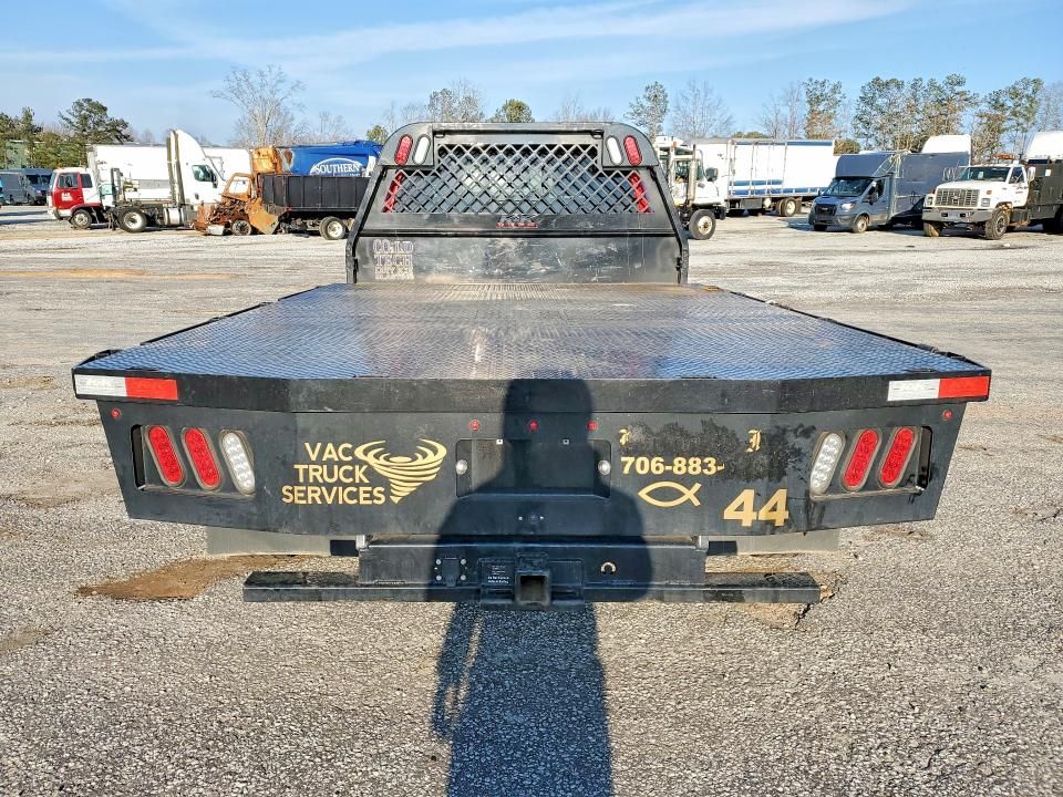 2024 Ford F550 Super Duty Flatbed Truck