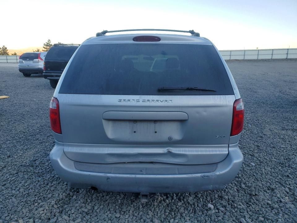 2005 Dodge Grand Caravan sxt