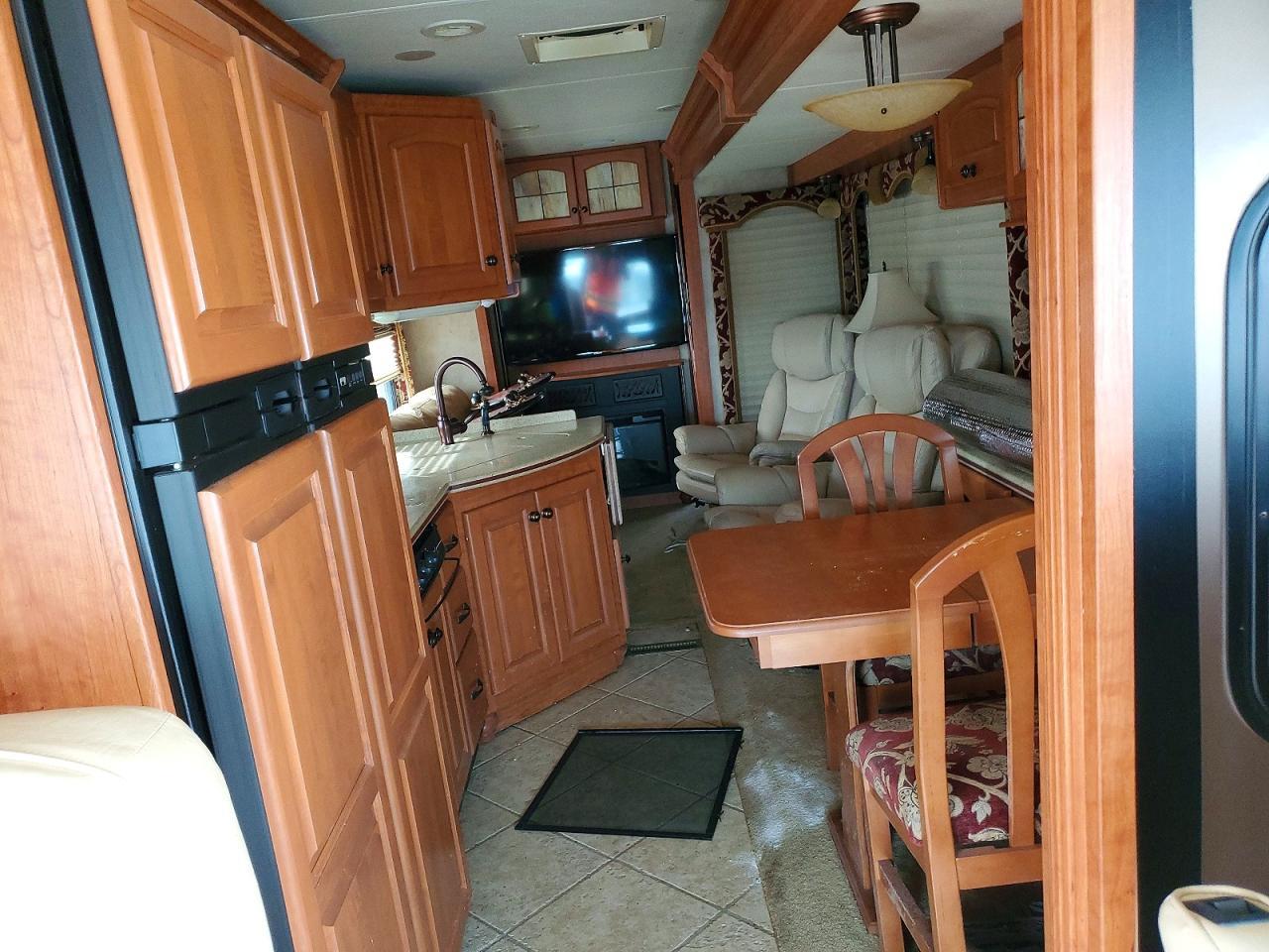 2007 Freigliner 2007 Freightliner Chassis XC RV