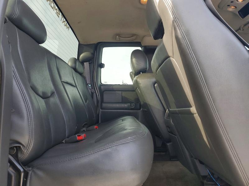 2004 GMC Sierra K2500 Heavy Duty