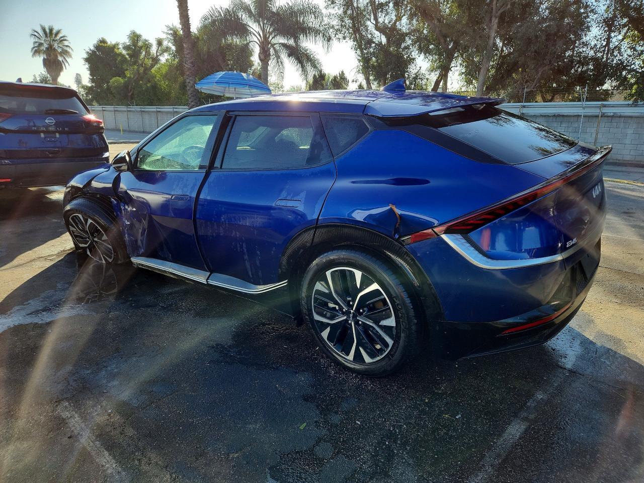 2024 KIA EV6 Light