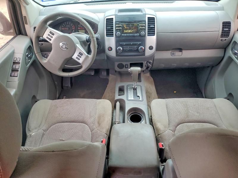 2013 Nissan Frontier s