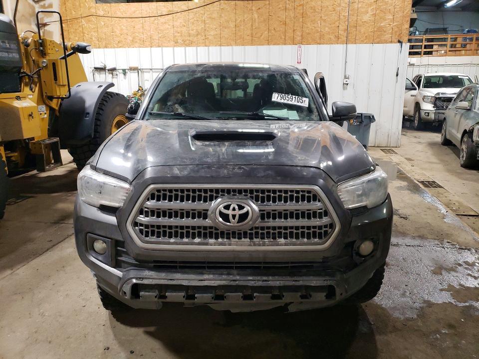 2016 Toyota Tacoma trd Sport