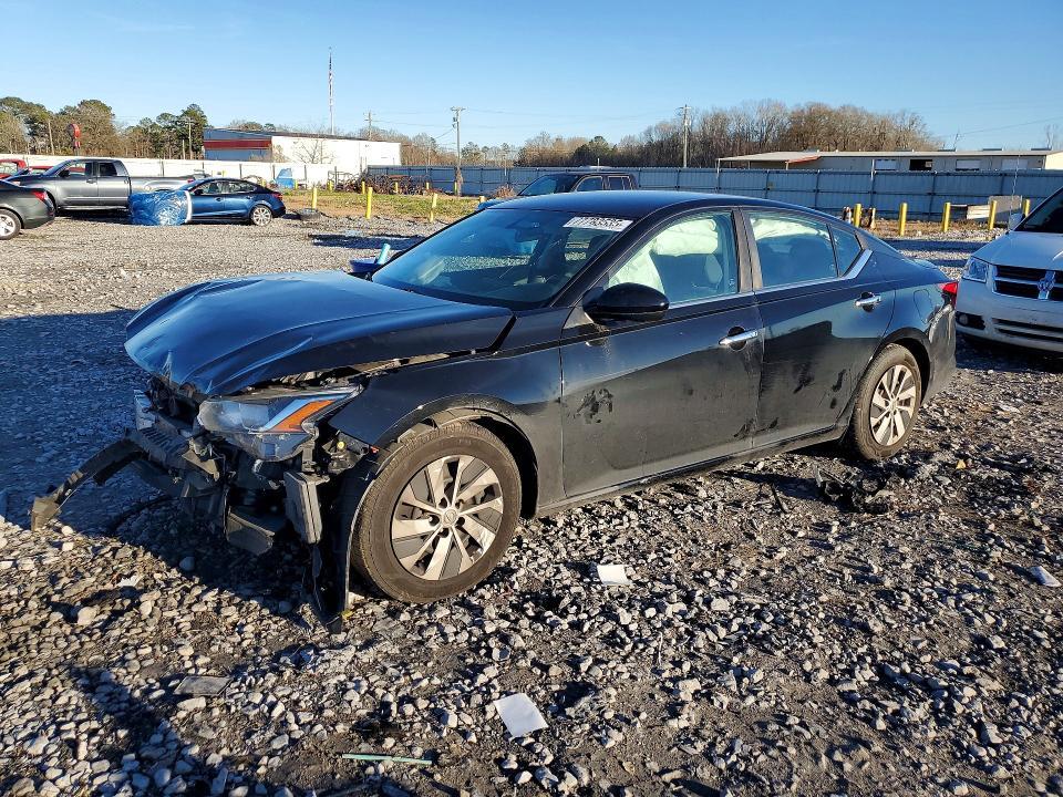 2019 Nissan Altima s
