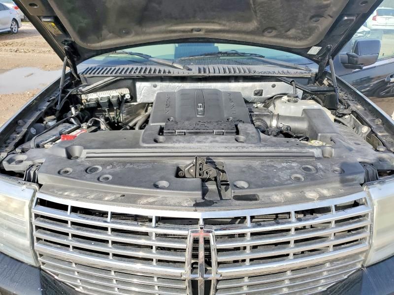 2012 Lincoln Navigator