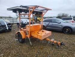 Salvage cars for sale from Copart San Martin, CA: 2002 Fexex 2002 Fenex Arrow Board Trailer