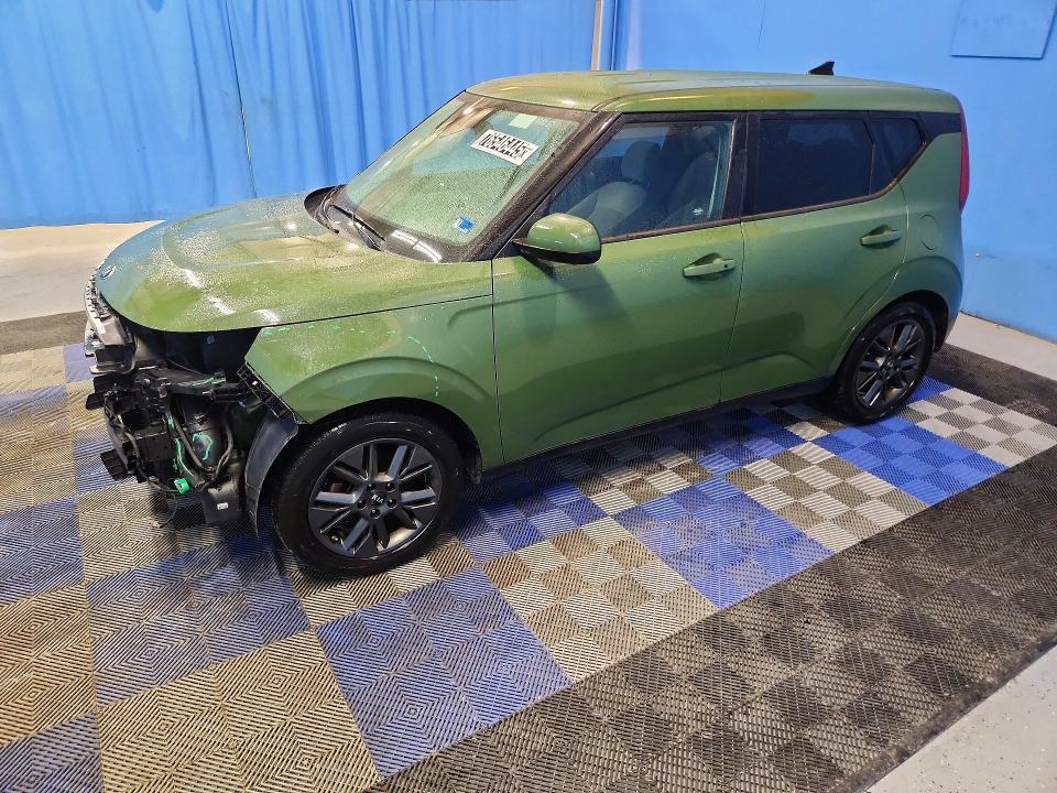 2020 KIA Soul ex
