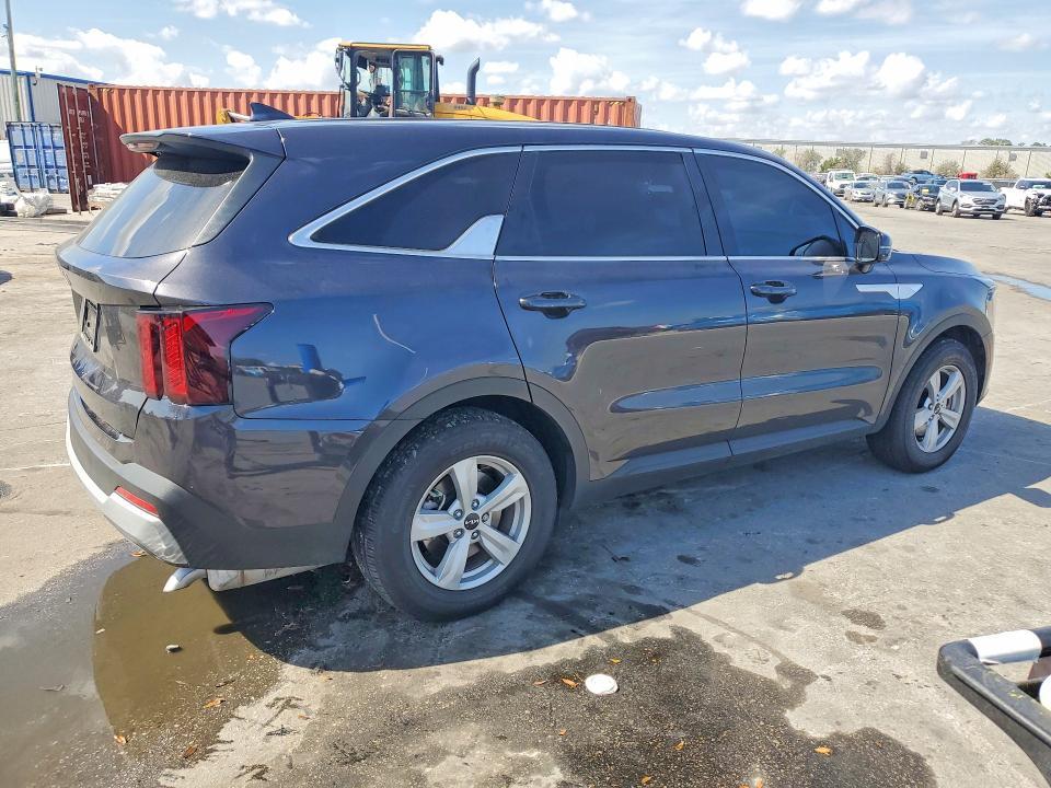 2025 KIA Sorento lx